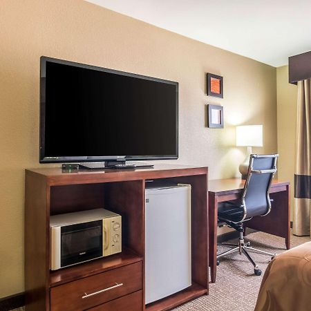 Quality Inn & Suites Salem Near I-57 Екстериор снимка