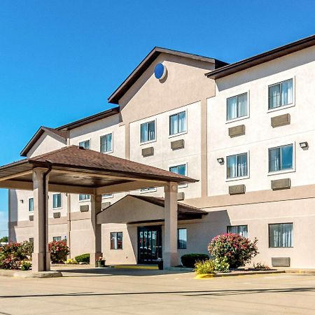 Quality Inn & Suites Salem Near I-57 Екстериор снимка